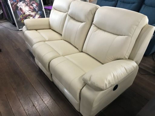 ３P電動ソファー！9万円で販売します！アイボリー色 54,000円