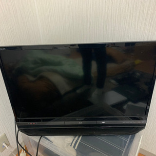 液晶カラーテレビ