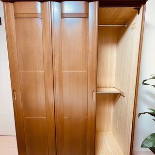 【無料】大型　洋服タンス　ミラー付き