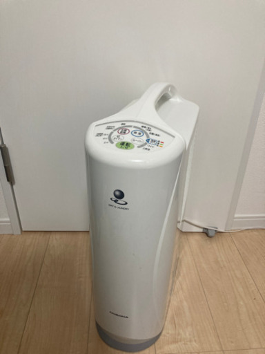 【取引者確定済】CORONA 衣類乾燥除湿機　CD-S6319-W