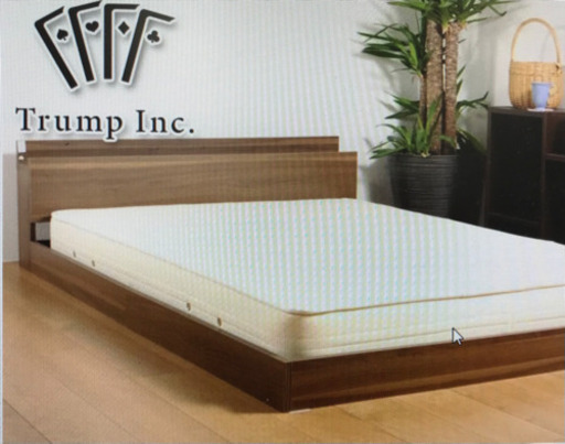 ★未使用　棚コンセット付きフロアーベッド・マット付き