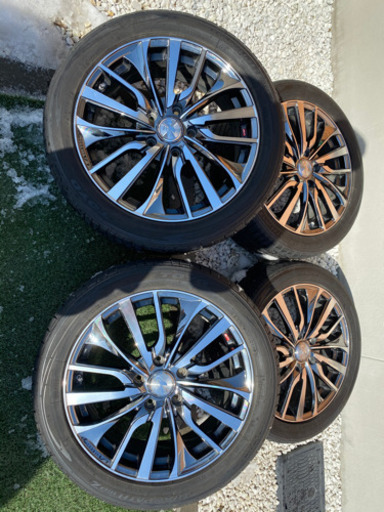 レオニス　17インチ　ホイール　タイヤ　エスクァイア