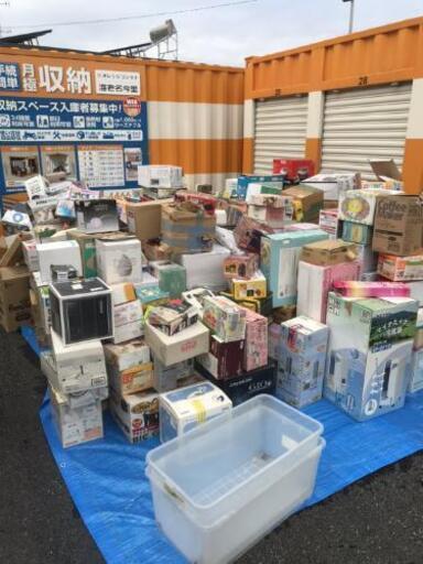 緊急企画！車に家電詰め放題！生活雑貨　生活家電　まとめ売り　大量　段ボール詰め合わせ多数