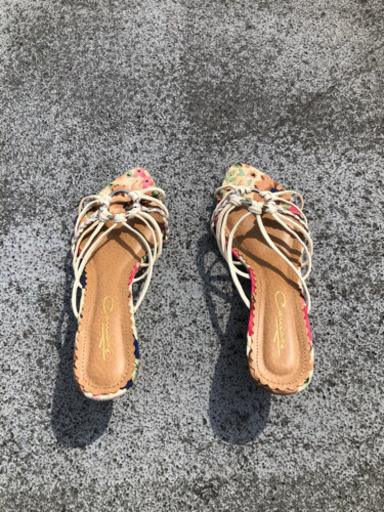 女性用サンダル