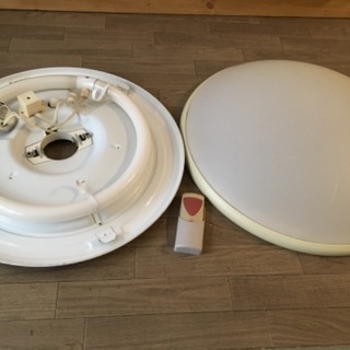 お取引中☆リモコン付きシーリングライト＊6〜8畳用 あげます♪の画像