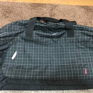 お話中です。イーストボーイ　ボストンバッグの画像