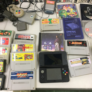 約120セット ゲームソフト　PS DS 3DS ファミコン　セガサターン スーパーファミコン ゲームボーイ PS2 ソフト SONY 大量出品　まとめ売りの画像