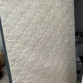 シングルマットレスの画像