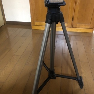 三脚