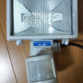 角型ハロゲンセンサーライトの画像