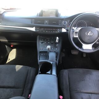 期間限定値下げレクサス　CT200h　バージョンC 寒冷地　夏冬タイヤ付き　H23年式　車検R4年6月の画像