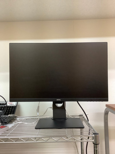 BenQ 27型モニター　フルHD スピーカー内蔵　高さ調節機能付