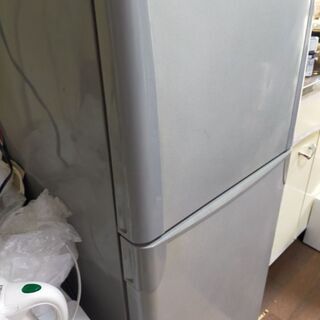 （交渉中）冷蔵庫無料で差上げます！