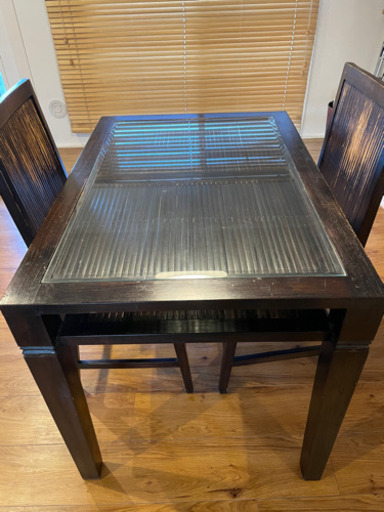 ダイニングテーブル　椅子　バリ家具