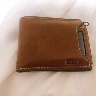 FOSSIL二つ折り財布 GENUINE LEATHER　フォッ...