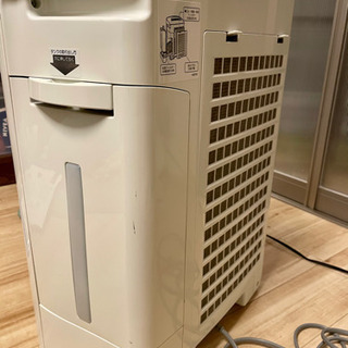 SHARP プラズマクラスター加湿空気清浄機　KC-A40 取扱説明書付きの画像