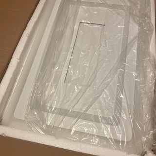 新品未使用。海外製 調光機能付きLED天井照明 リモコン付き