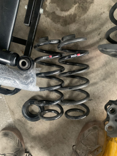 50プリウス  ローダウンサス