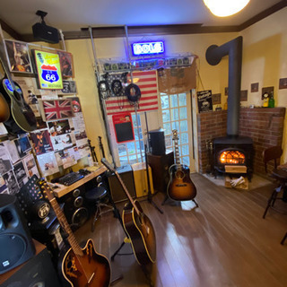 Live music hut WOOD STOCK ギター・ピアノ教室のご案内の画像