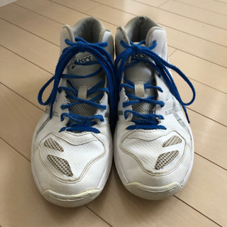 バッシュ　アシックス　26.5cm の画像