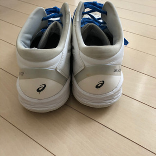 バッシュ　アシックス　26.5cm の画像