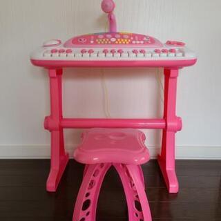 HELLO KITTYうたえるキーボード
