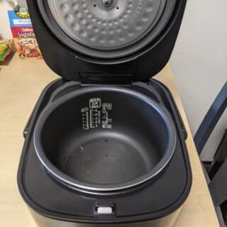 アイリスオーヤマ5.5合炊きの画像