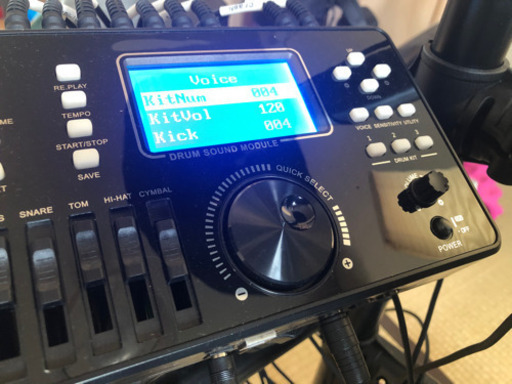 取引中 電子ドラム