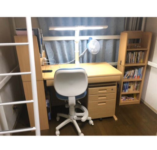 ニトリ　くみあわせデスク8000円（引き取りの方）