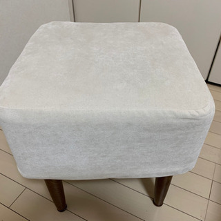 ベルメゾン　スツール　オフホワイト