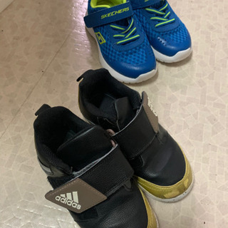 子ども靴、靴下セット　2歳〜3歳児の画像