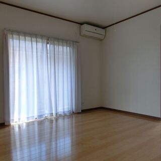 2LDK☆平屋戸建て☆三笠貸家B棟☆鹿嶋市内・三笠学区☆ − 茨城県
