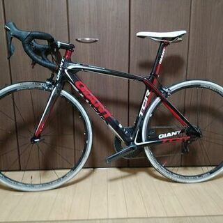 値引交渉・交換可能　中古美品 Giant ジャイアント TCR Compsite SE 2011年 コンポは全てアルテグラ6800 カンパニョーロ ゾンダ WH-6800