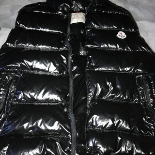 モンクレール(MONCLER)
