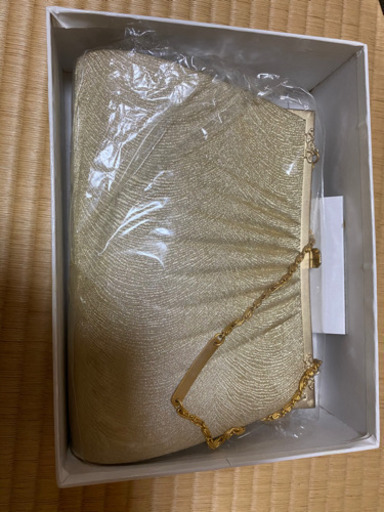 新品　ハンドバッグ