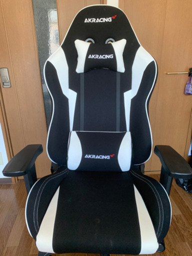 AKRACING ゲーミングチェア