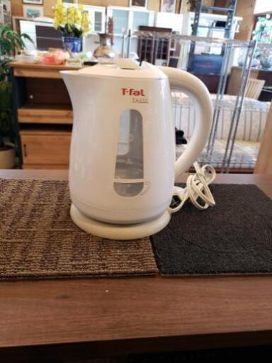 1.5L　電気ケトル　TFaL