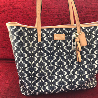 コーチのトートバッグの画像
