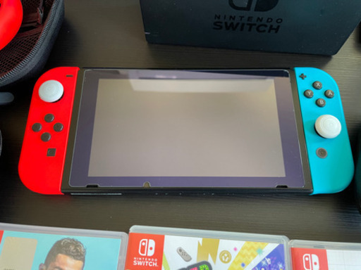 任天堂スイッチフルセット　超美品　付属品いっぱい