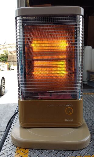 くまねず《姫路》(首振り)ハロゲン電気ストーブ☆400W\u0026800W☆まだまだ寒い日が続きますね～^^