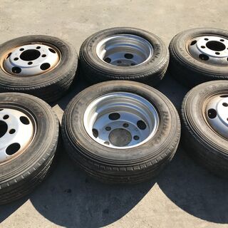 ご契約ありがとうございました★値下げしました★早い者勝ち‼　ダンロップ　2トン　キャンター用　205／75　16　ホイール付き6点セットの画像