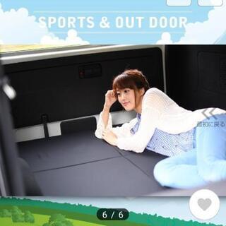 NV350 キャラバン　荷室マットの画像