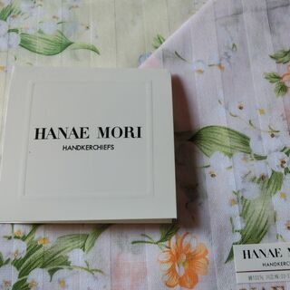 ★箱入りハンカチ２種★未使用★MORI HANAE未開封★取り出し広げてまでの確認はできません、★👉プロフィール必読です」の画像