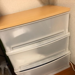 【無料】三段チェスト(たんす)譲りますの画像