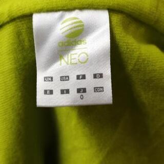 adidasブルゾンの画像