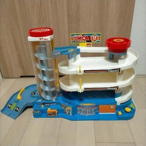 スーパーオートトミカビル　立体駐車場