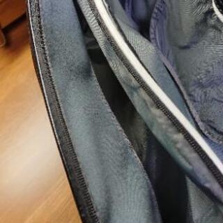 NIKE エナメルバッグの画像