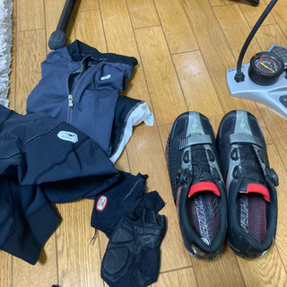 受取人きまりました！GIANTロードバイク　数回しか使用していません！　空気入れなどすぐに乗れるオプション付きの画像
