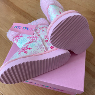 新品未使用品！18センチ女の子ムートンブーツの画像