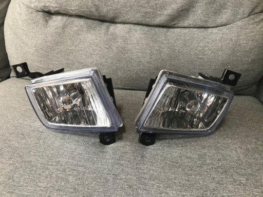 【新品】100系ハイエース フォグランプ